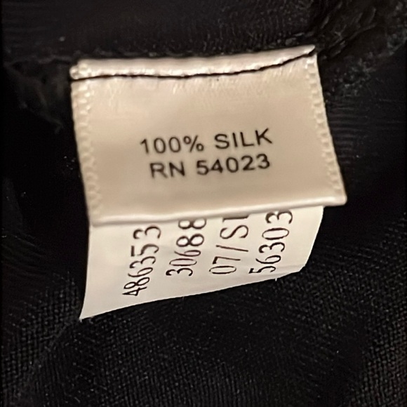 Banana Republic Silk Knit Black Dress Medium Runs Small Deep V-neck Tie Belt - Picture 8 of 9